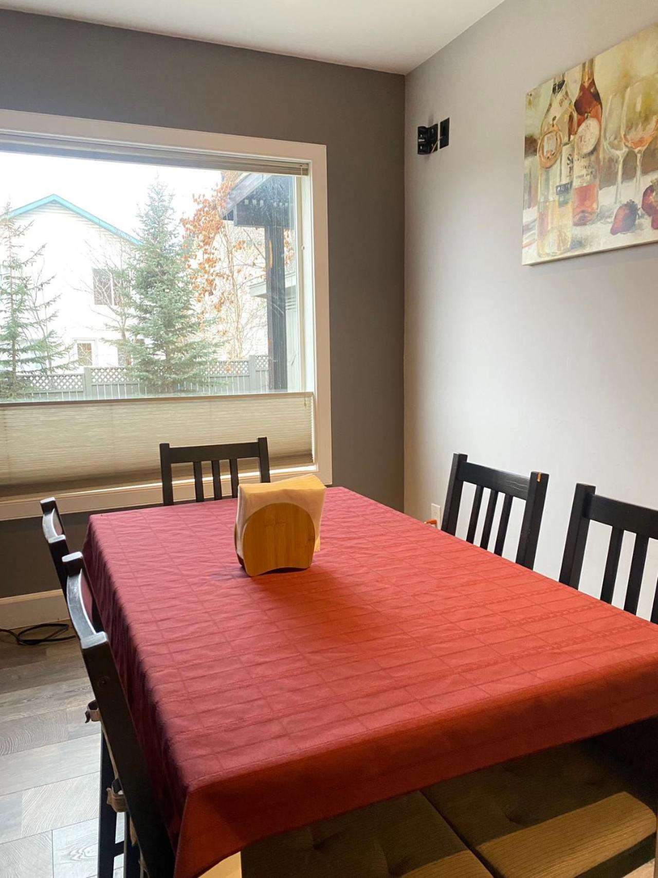 Lovely Home YYC Dış mekan fotoğraf